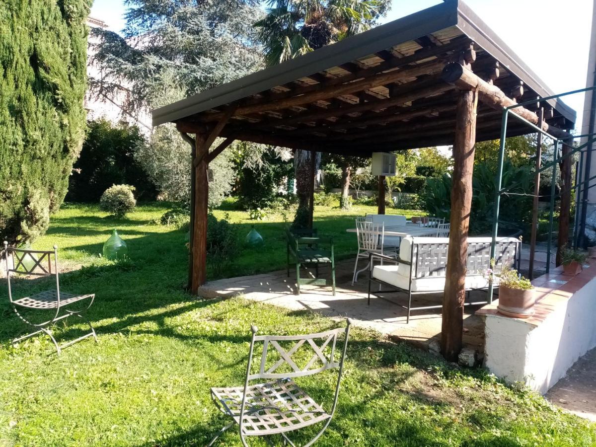 Apartment I Giardini Di Palazzo Ducale